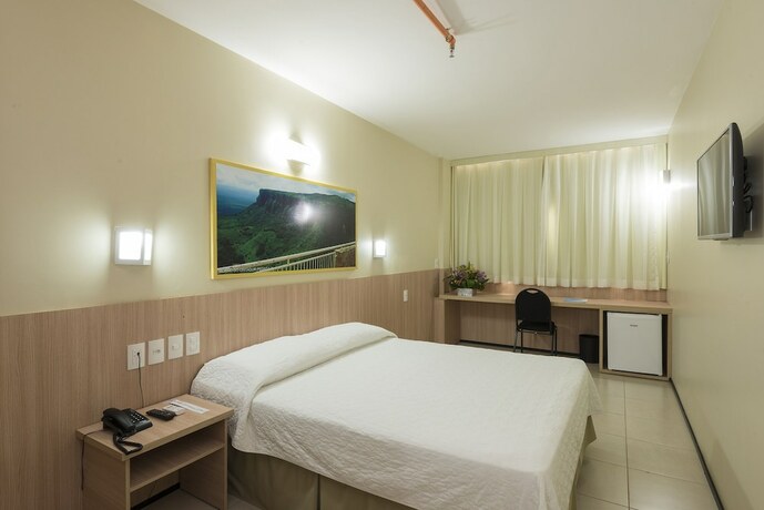 Imagen de la habitación del Hotel Express Arrey. Foto 32