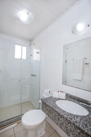 Imagen de la habitación del Hotel Express Canoas. Foto 14