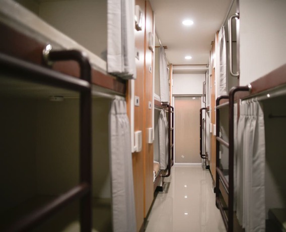 Imagen de la habitación del Hotel Express Hostel. Foto 9