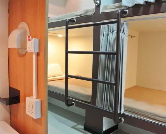 Imagen de la habitación del Hotel Express Hostel. Foto 13