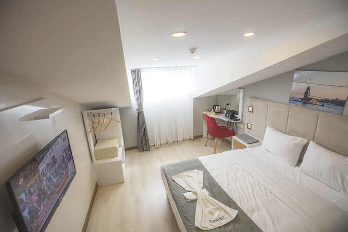 Imagen de la habitación del Hotel Express Inci Airport. Foto 4