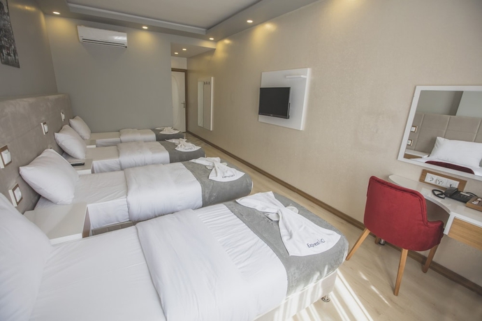 Imagen de la habitación del Hotel Express Inci Airport. Foto 11