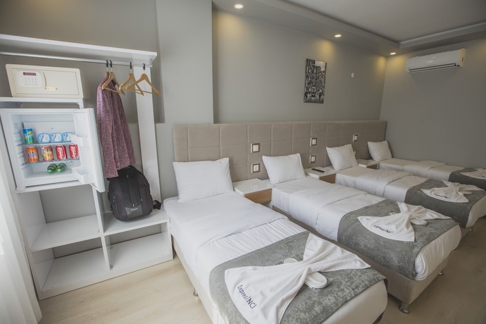 Imagen de la habitación del Hotel Express Inci Airport. Foto 13