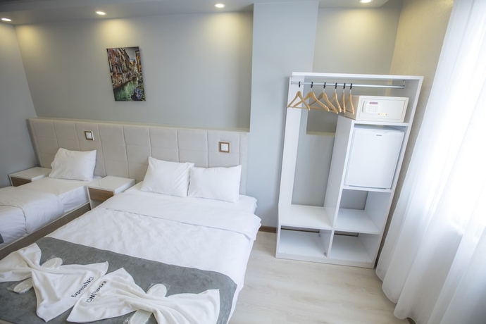 Imagen de la habitación del Hotel Express Inci Airport. Foto 17