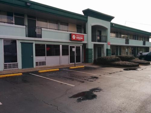Imagen general del Hotel Express Inn East. Foto 2