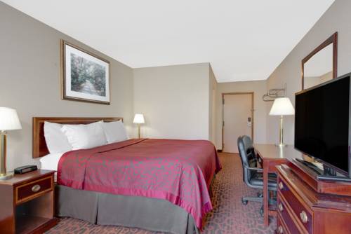 Imagen de la habitación del Hotel Express Inn Harrisburg South New Cumberland. Foto 5