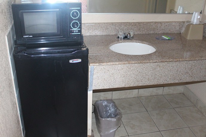 Imagen de la habitación del Hotel Express Inn, Norfolk. Foto 9