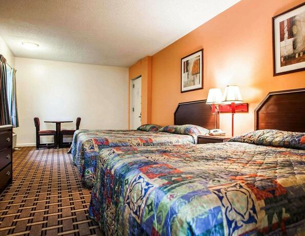 Imagen de la habitación del Hotel Express Inn -Rahway. Foto 12