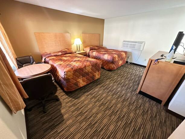Imagen de la habitación del Hotel Express Inn, West Springfield. Foto 6
