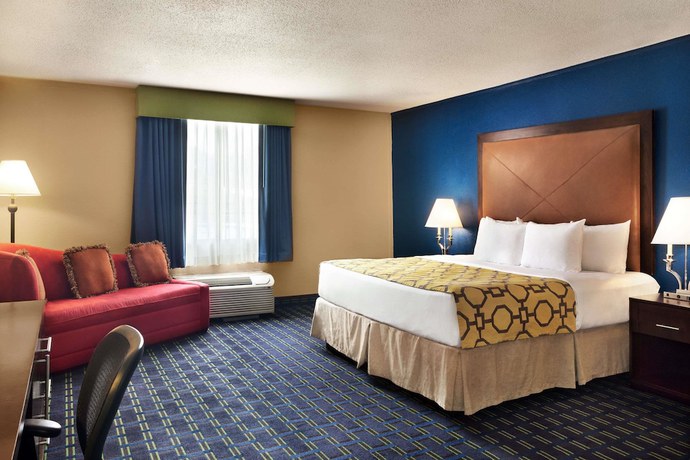 Imagen de la habitación del Hotel Express Inn and Suites, Little Rock. Foto 8