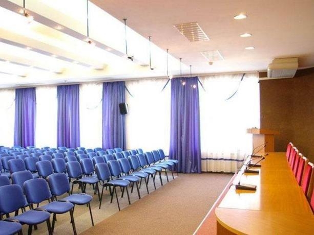 Imagen general del Hotel Express, Kiev. Foto 7