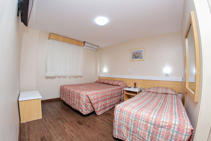 Imagen de la habitación del Hotel Express Terminal Tur - Rodoviária Porto Alegre. Foto 2
