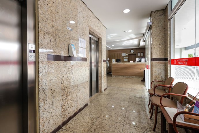 Imagen de los interiores del Hotel Express Terminal Tur - Rodoviária Porto Alegre. Foto 18