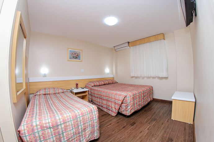 Imagen de la habitación del Hotel Express Terminal Tur - Rodoviária Porto Alegre. Foto 7