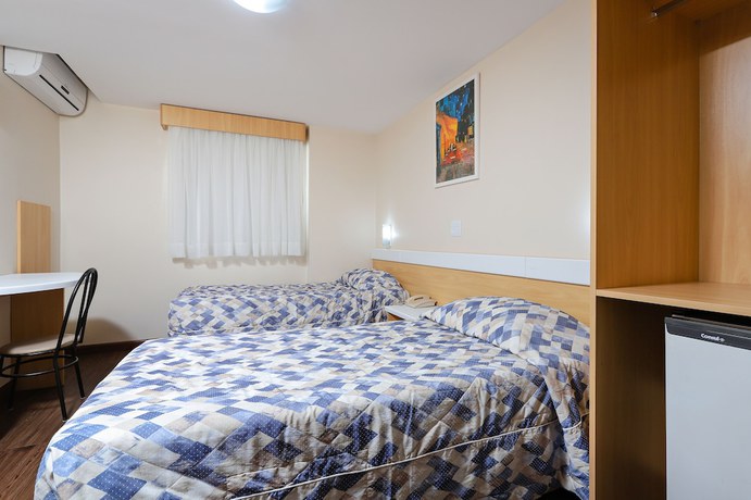 Imagen de la habitación del Hotel Express Terminal Tur - Rodoviária Porto Alegre. Foto 16