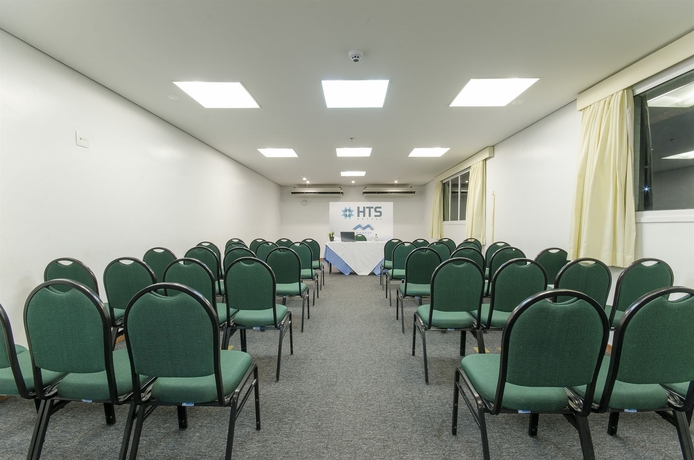 Imagen de los interiores del Hotel Express Vieiralves. Foto 10