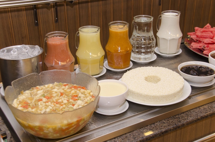 Imagen del bar/restaurante del Hotel Express Vieiralves. Foto 3