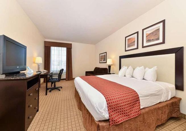 Imagen general del Hotel Express inn & Suites - Norman. Foto 4