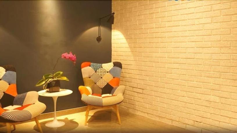 Imagen de los interiores del Hotel Expressia. Foto 16
