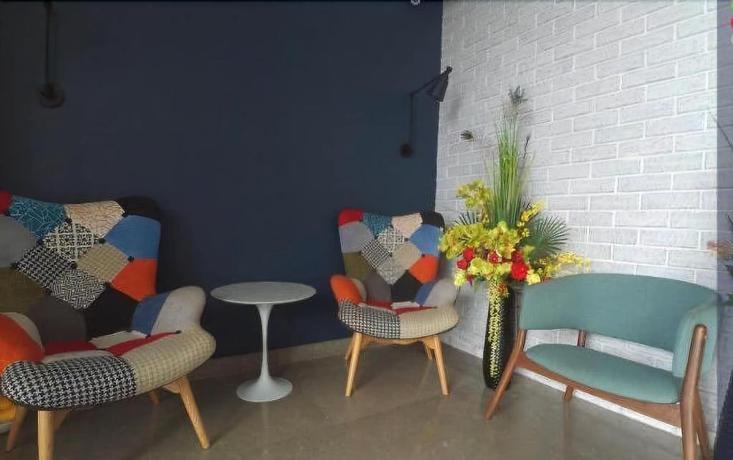 Imagen de los interiores del Hotel Expressia. Foto 17