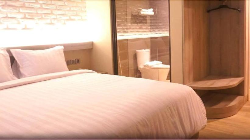 Imagen de la habitación del Hotel Expressia. Foto 10