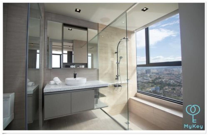 Imagen de la habitación del Hotel Expressionz Professional Suites by MyKey Global. Foto 15