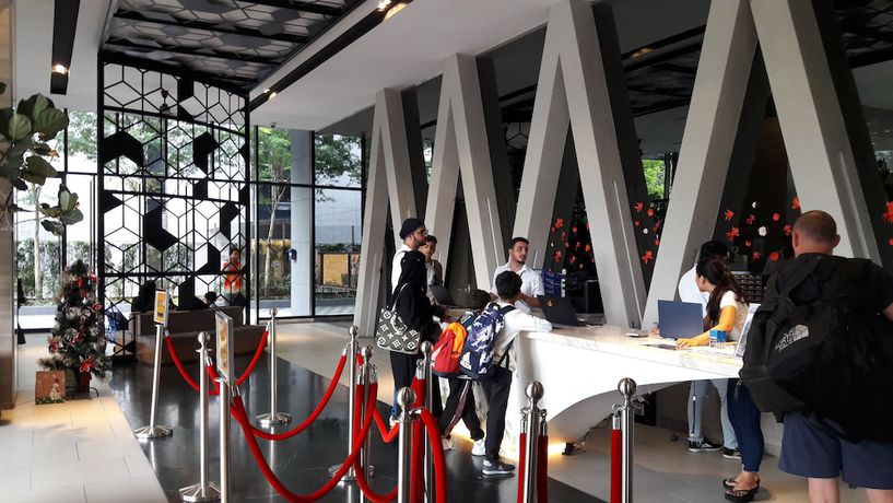 Imagen de los interiores del Hotel Expressionz Suites by iHost Global. Foto 20