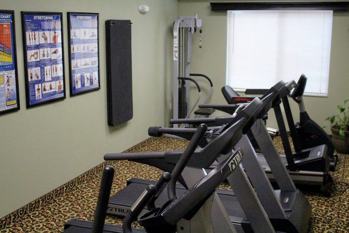 Imagen de los interiores del Hotel Expressway Suites Fargo. Foto 14