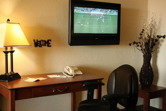 Imagen de la habitación del Hotel Expressway Suites Fargo. Foto 5
