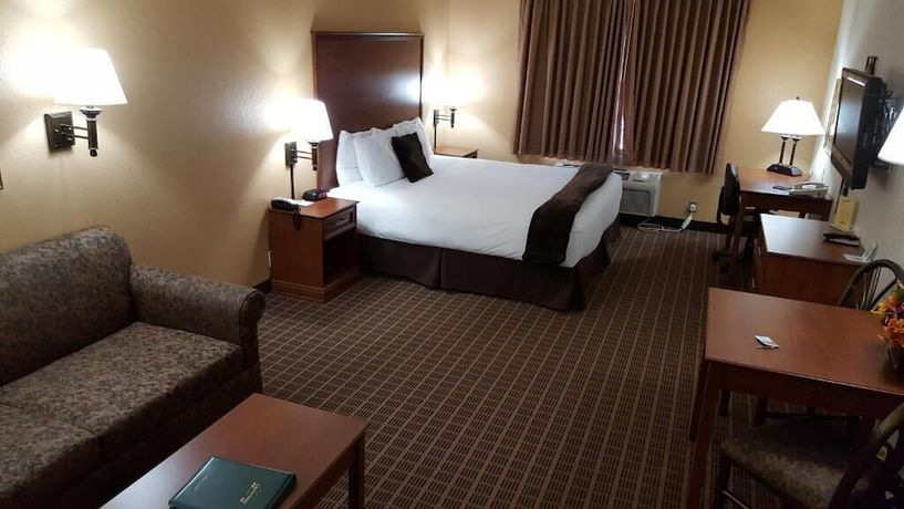 Imagen de la habitación del Hotel Expressway Suites Fargo. Foto 11