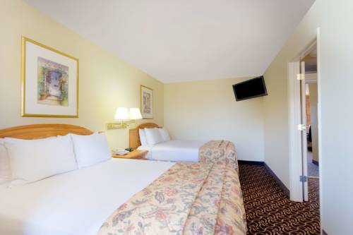 Imagen de la habitación del Hotel Extend A Suites Tempe. Foto 6