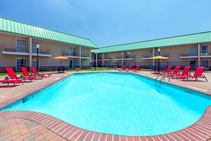 Imagen de la piscina del Hotel Extend-a-suites - Extended Stay, I-40 Amarillo West. Foto 14
