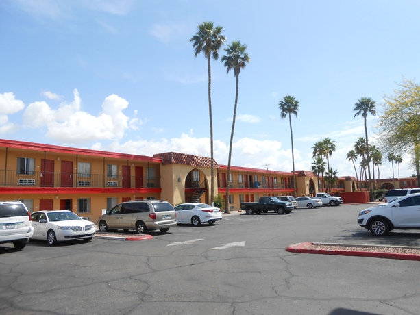 Imagen general del Hotel Extend-a-suites Phoenix. Foto 2