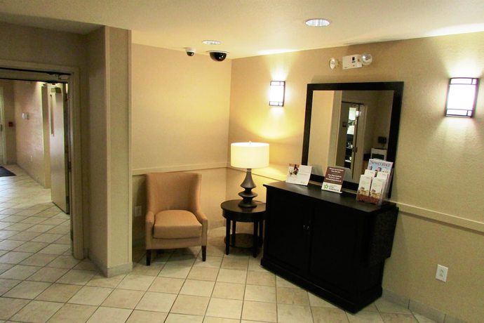 Imagen de los interiores del Hotel Extended Stay America Select Suites Atlanta Perimeter Peacht. Foto 17
