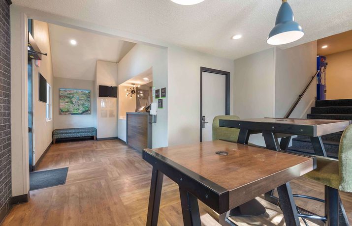 Imagen de los interiores del Hotel Extended Stay America Select Suites Charlotte University E. Foto 19