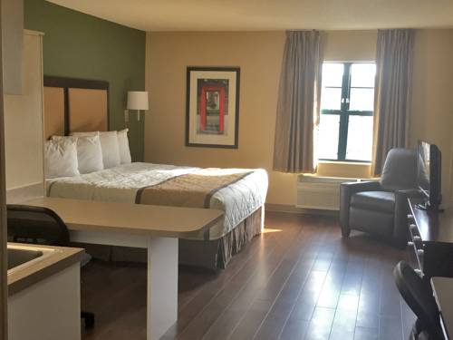 Imagen de la habitación del Hotel Extended Stay America Select Suites Chicago Hanover Park. Foto 5