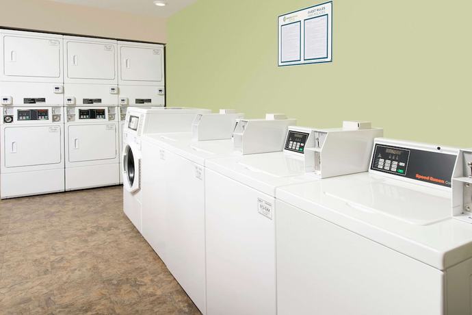 Imagen de los interiores del Hotel Extended Stay America Select Suites - Cincinnati - Florence - Airport. Foto 16