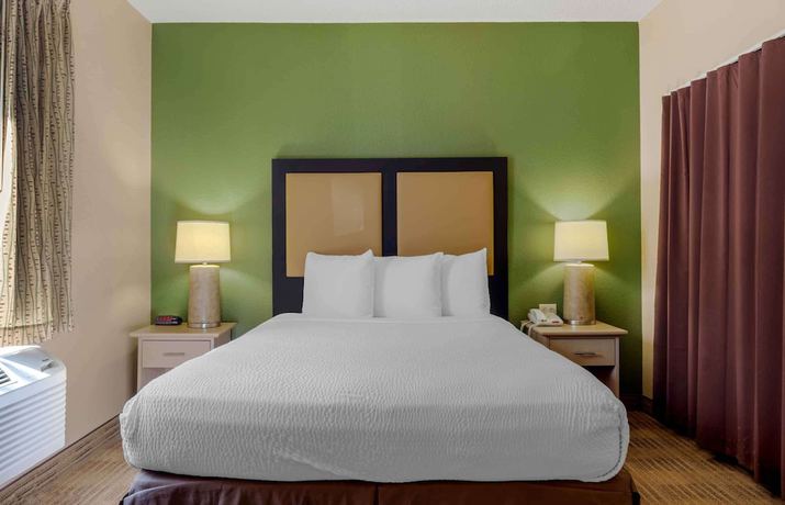 Imagen de la habitación del Hotel Extended Stay America Select Suites Dallas Las Colinas. Foto 2