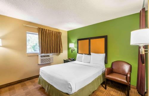 Imagen de la habitación del Hotel Extended Stay America Select Suites - Destin - US 98 - Emerald Coast Pkwy. Foto 11