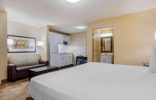 Imagen de la habitación del Hotel Extended Stay America Select Suites - Destin - US 98 - Emerald Coast Pkwy. Foto 20