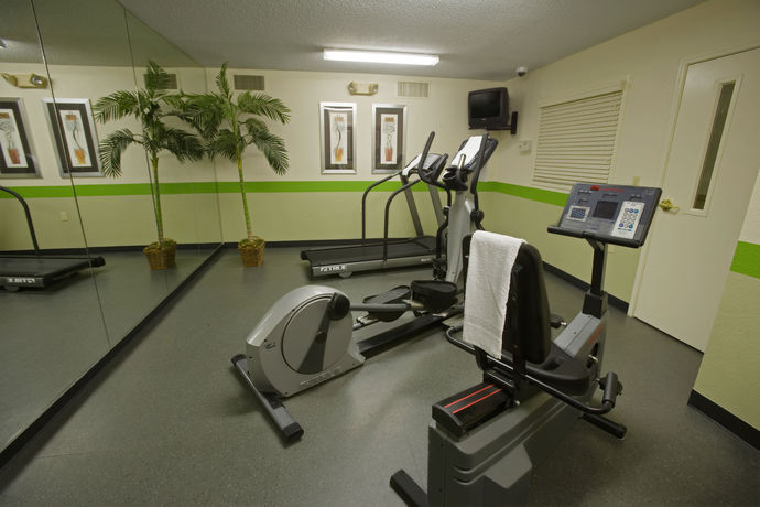 Imagen de los interiores del Hotel Extended Stay America Select Suites Detroit Ann Arbor Univ S. Foto 12