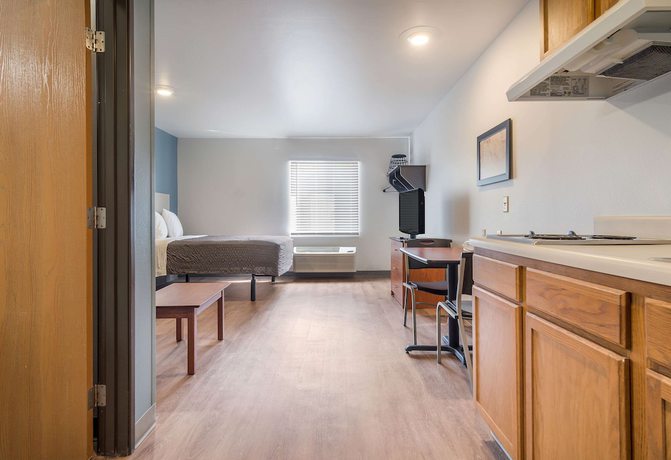 Imagen de la habitación del Hotel Extended Stay America Select Suites - Fort Myers. Foto 18