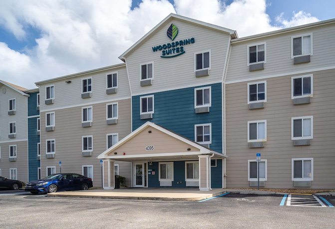 Imagen general del Hotel Extended Stay America Select Suites - Fort Myers. Foto 1