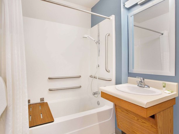 Imagen de la habitación del Hotel Extended Stay America Select Suites - Fort Myers - Northeast. Foto 11