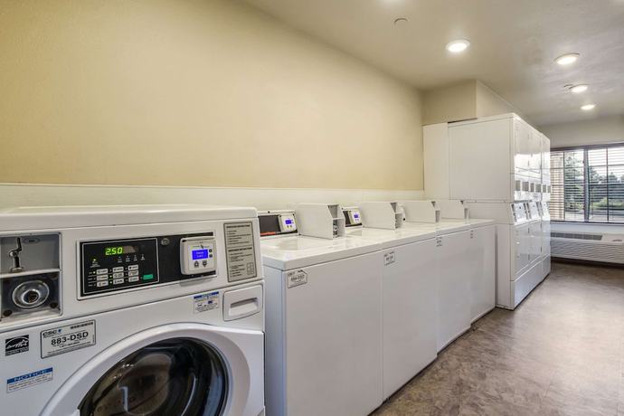 Imagen de los interiores del Hotel Extended Stay America Select Suites - Louisville - South, Louisville. Foto 19
