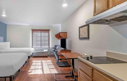 Imagen general del Hotel Extended Stay America Select Suites - Louisville - South, Louisville. Foto 13
