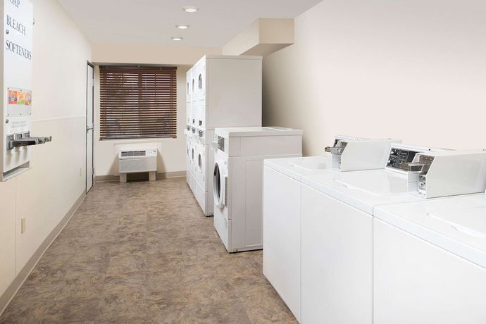 Imagen de los interiores del Hotel Extended Stay America Select Suites - Oklahoma City - Bethany. Foto 18