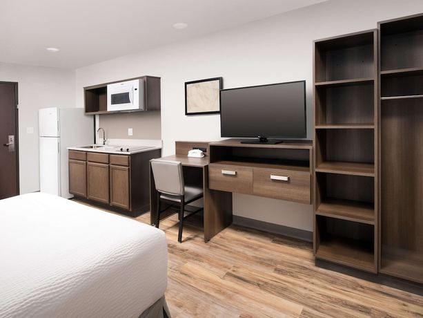Imagen de la habitación del Hotel Extended Stay America Select Suites Tampa Brandon East. Foto 17