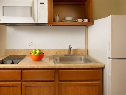 Imagen de la habitación del Hotel Extended Stay America Select Suites - Wichita - Airport. Foto 4