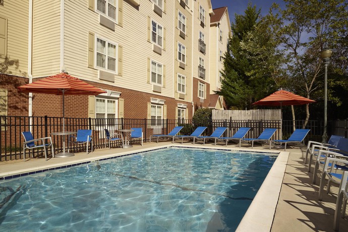 Imagen de la piscina del Hotel Extended Stay America Suites Atlanta Northlake. Foto 11